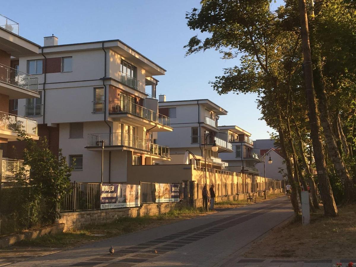 Gold Platinium Apartament Z Widokiem Na Morze Rewal Esterno foto